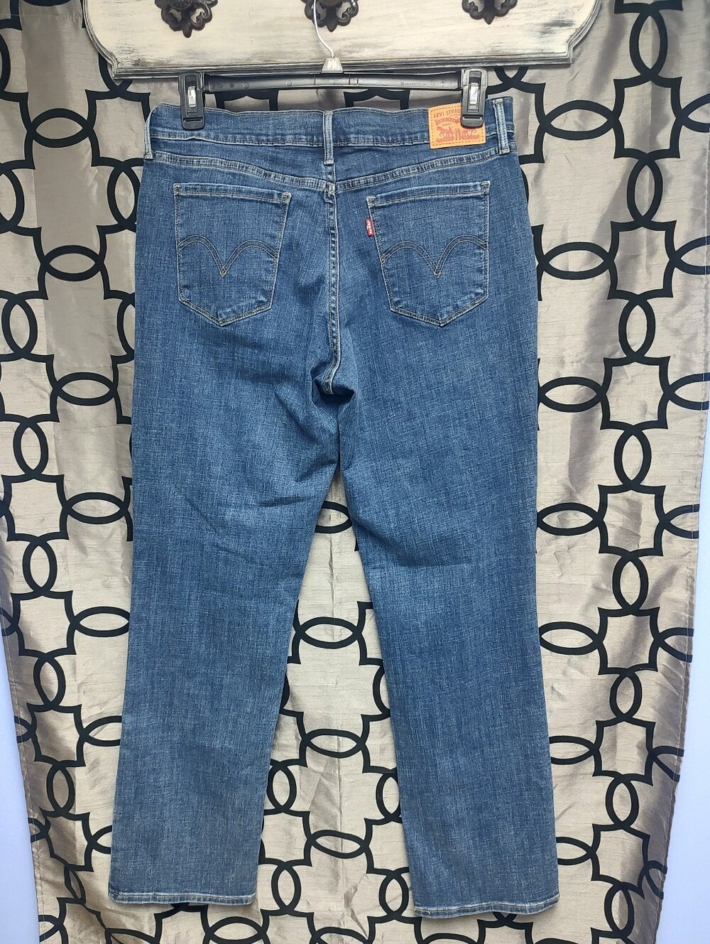 Levi's 505 Straight Leg Size 32 Jeans - Picture 2 of 5